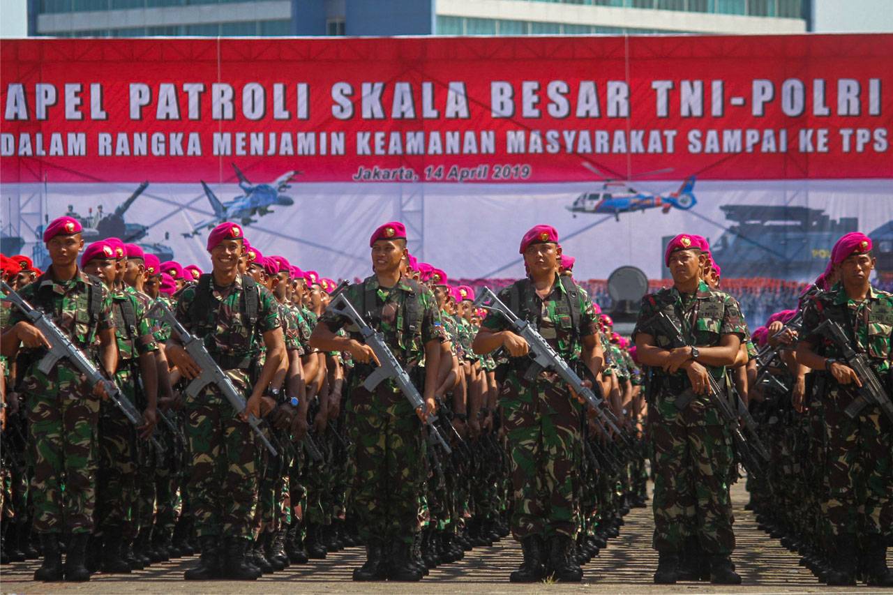 Ribuan Pasukan Gabungan...