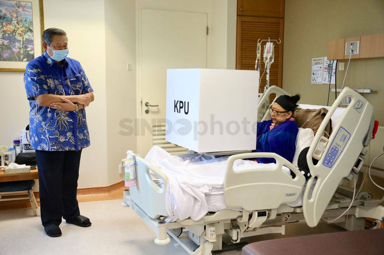 SBY Gunakan Hak Suara...