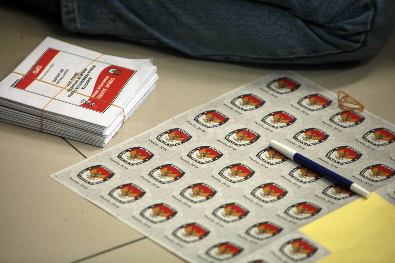 Pengecekan Kelengkapan...