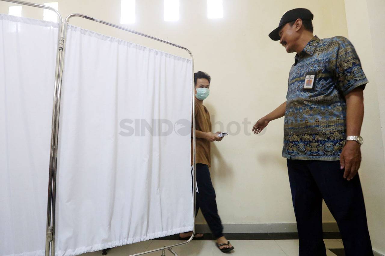 Pasien RSJ Menur Gunakan...