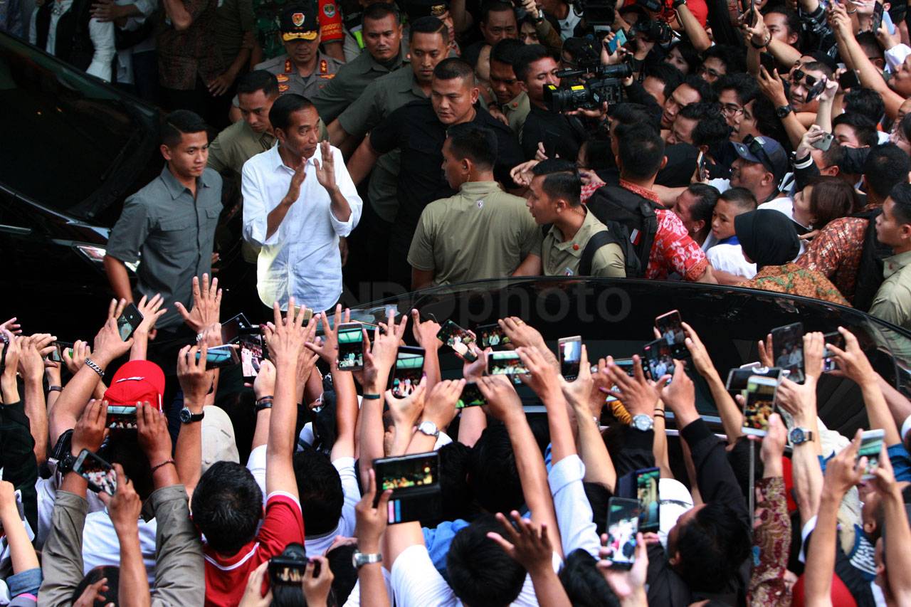 Capres Jokowi Pantau...