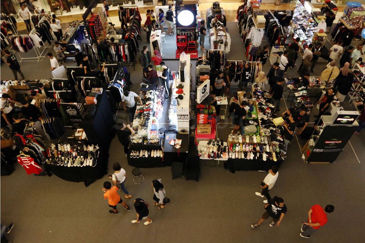 Sneakerpeak Kemang The...