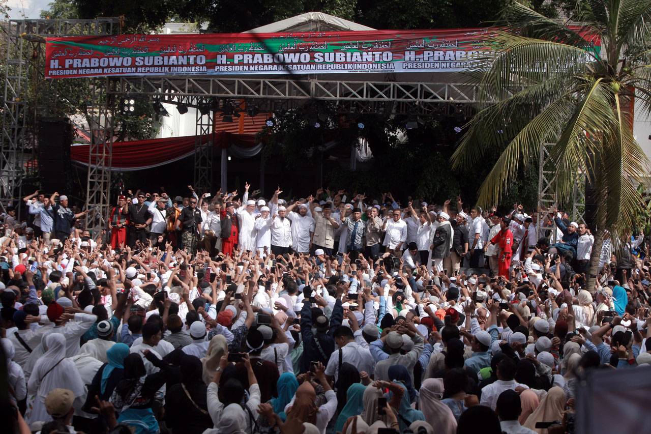 Prabowo Gelar Syukuran...