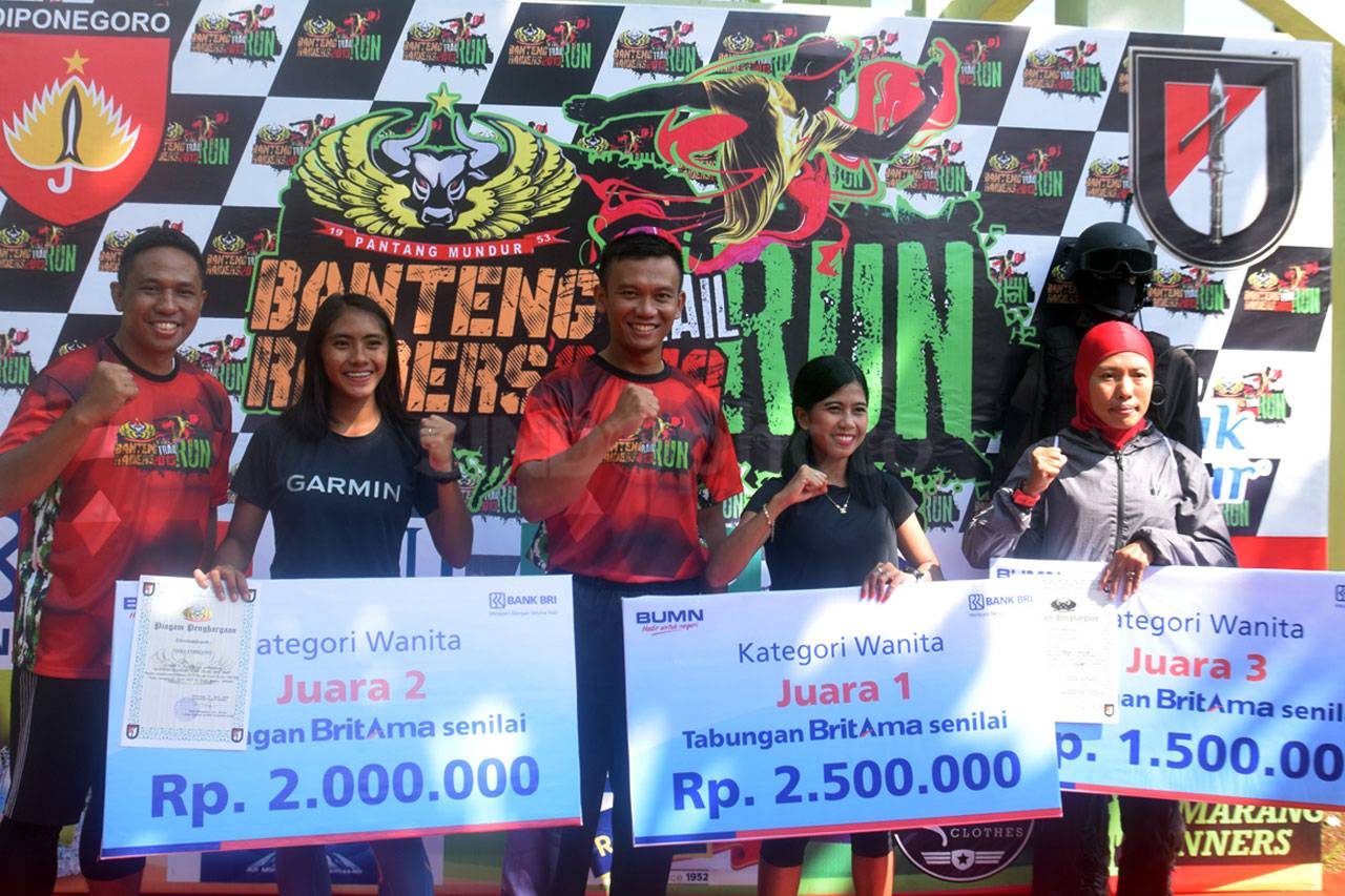 Ratusan Pelari Ramaikan...