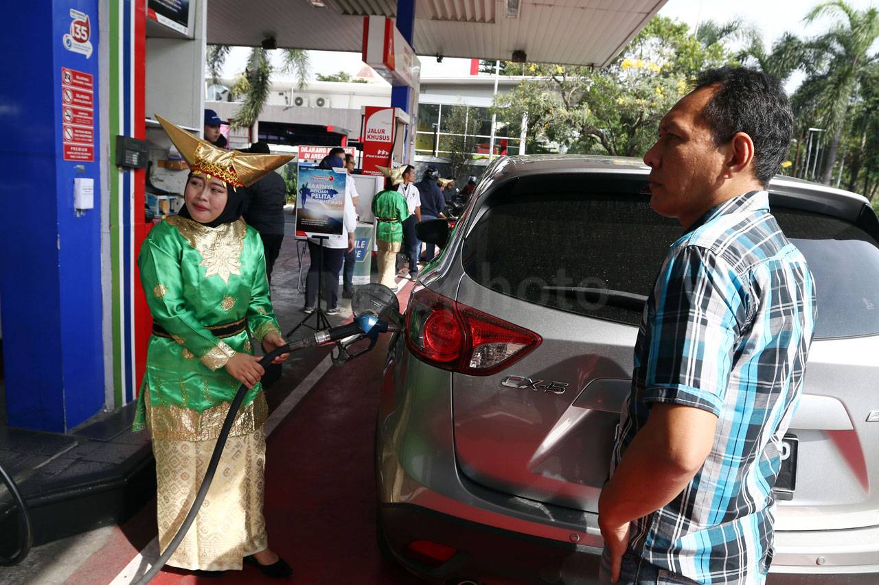 Peringati Hari Kartini,...