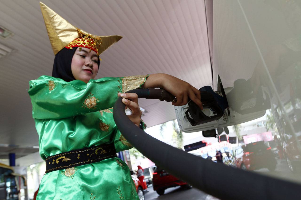 Peringati Hari Kartini,...