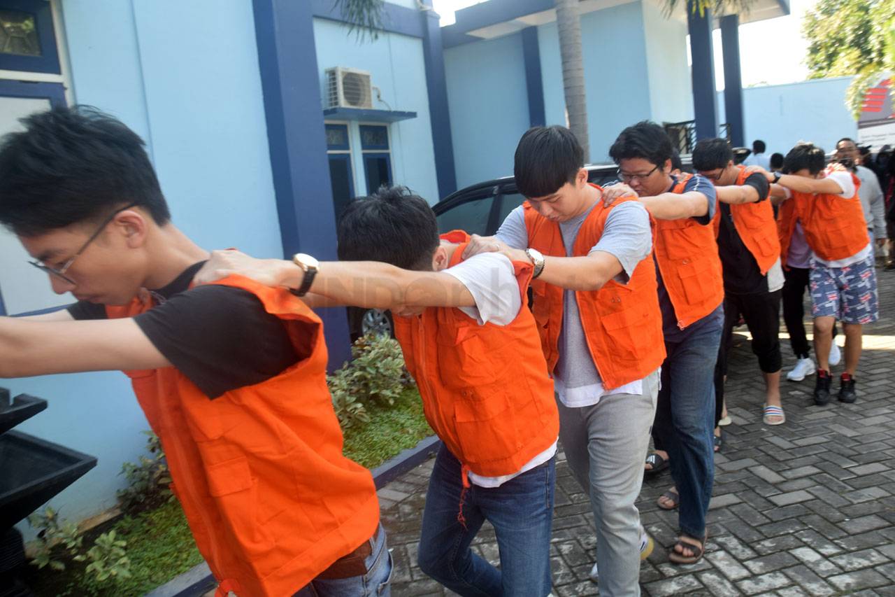 Imigrasi Semarang Amankan...