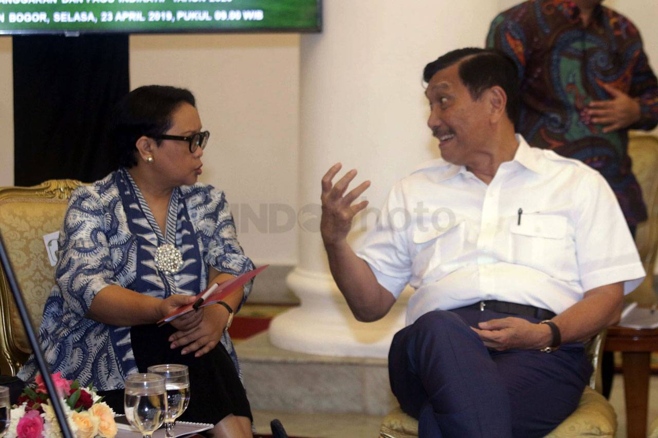 Presiden Jokowi Pimpin...