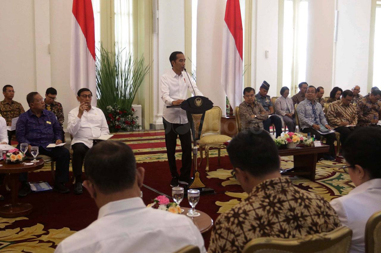 Presiden Jokowi Pimpin...