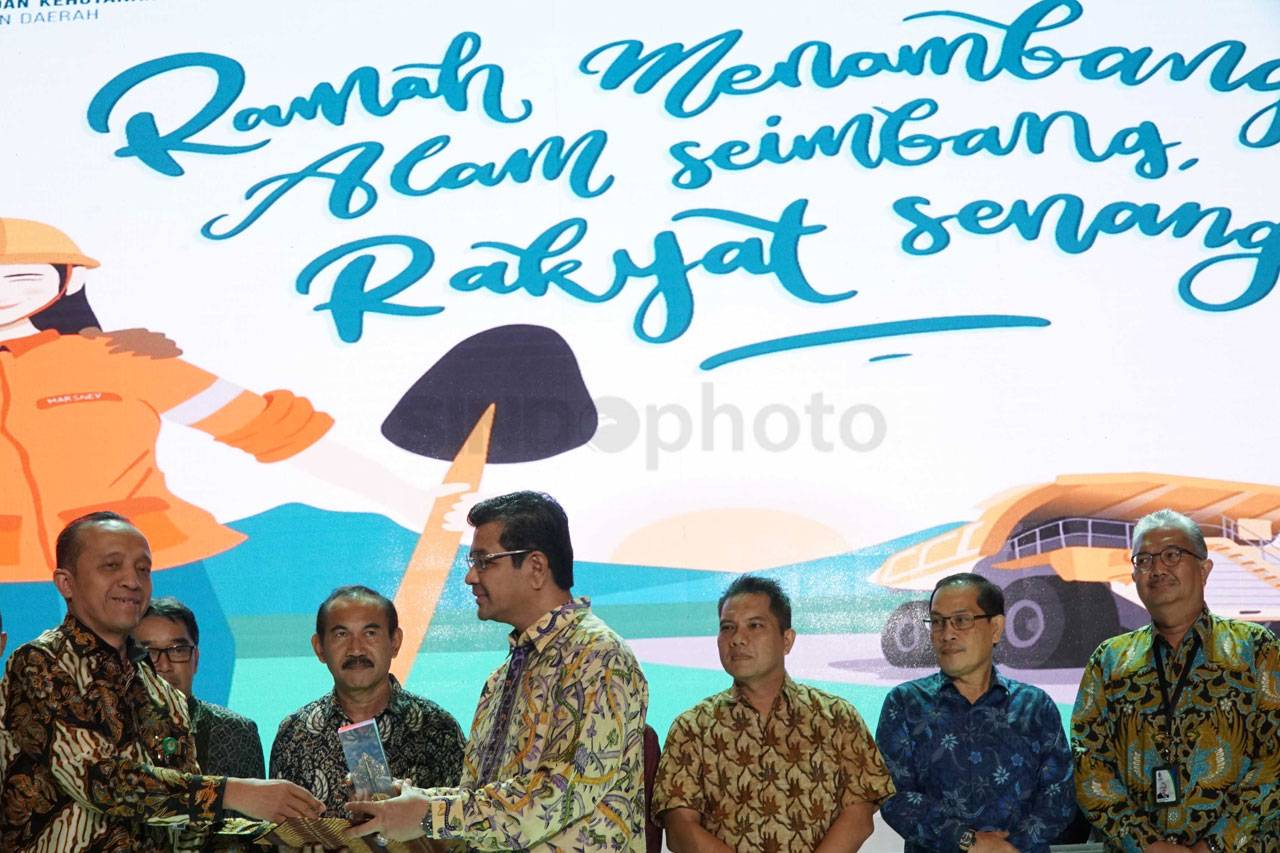 Semen Indonesia Raih...