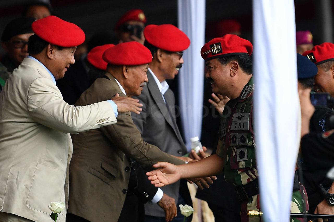 Panglima TNI Pimpin...