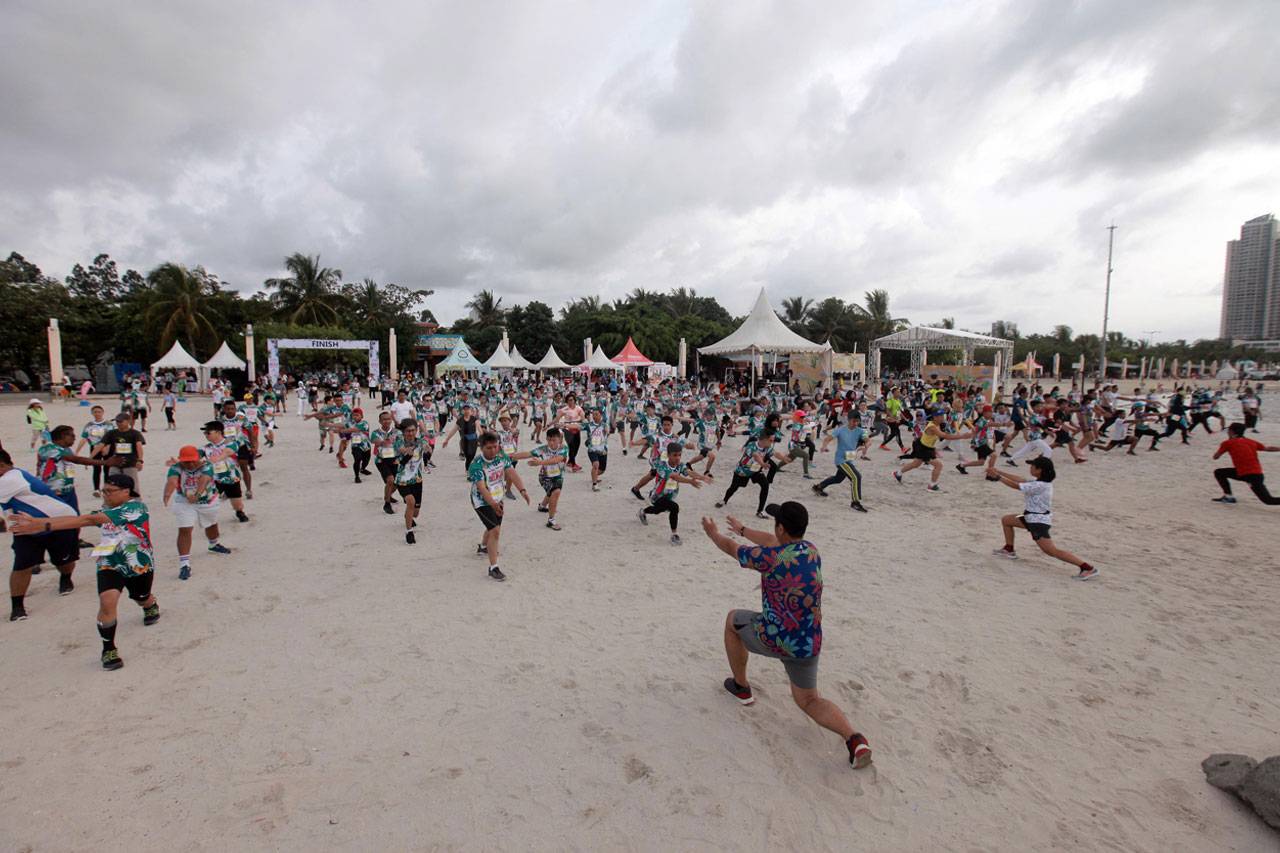 Serunya Beach Run Tropical...