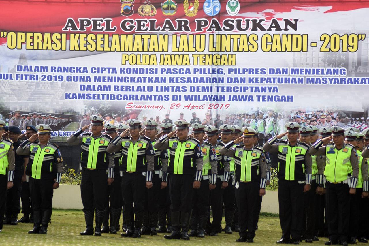 Kapolda Jateng Pimpin...