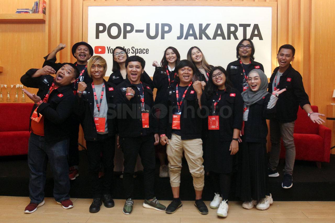 YouTube Pop-Up Space...