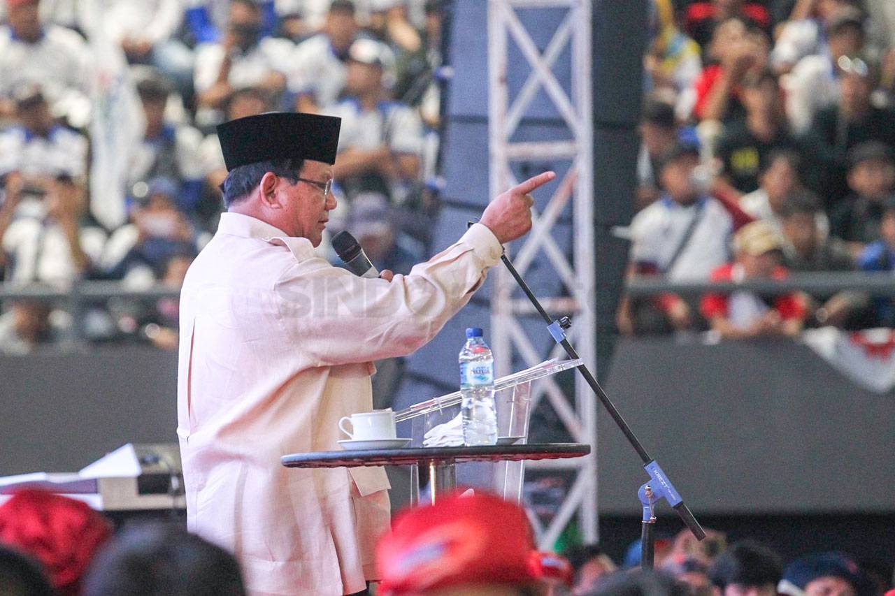 Prabowo Subianto Hadiri...