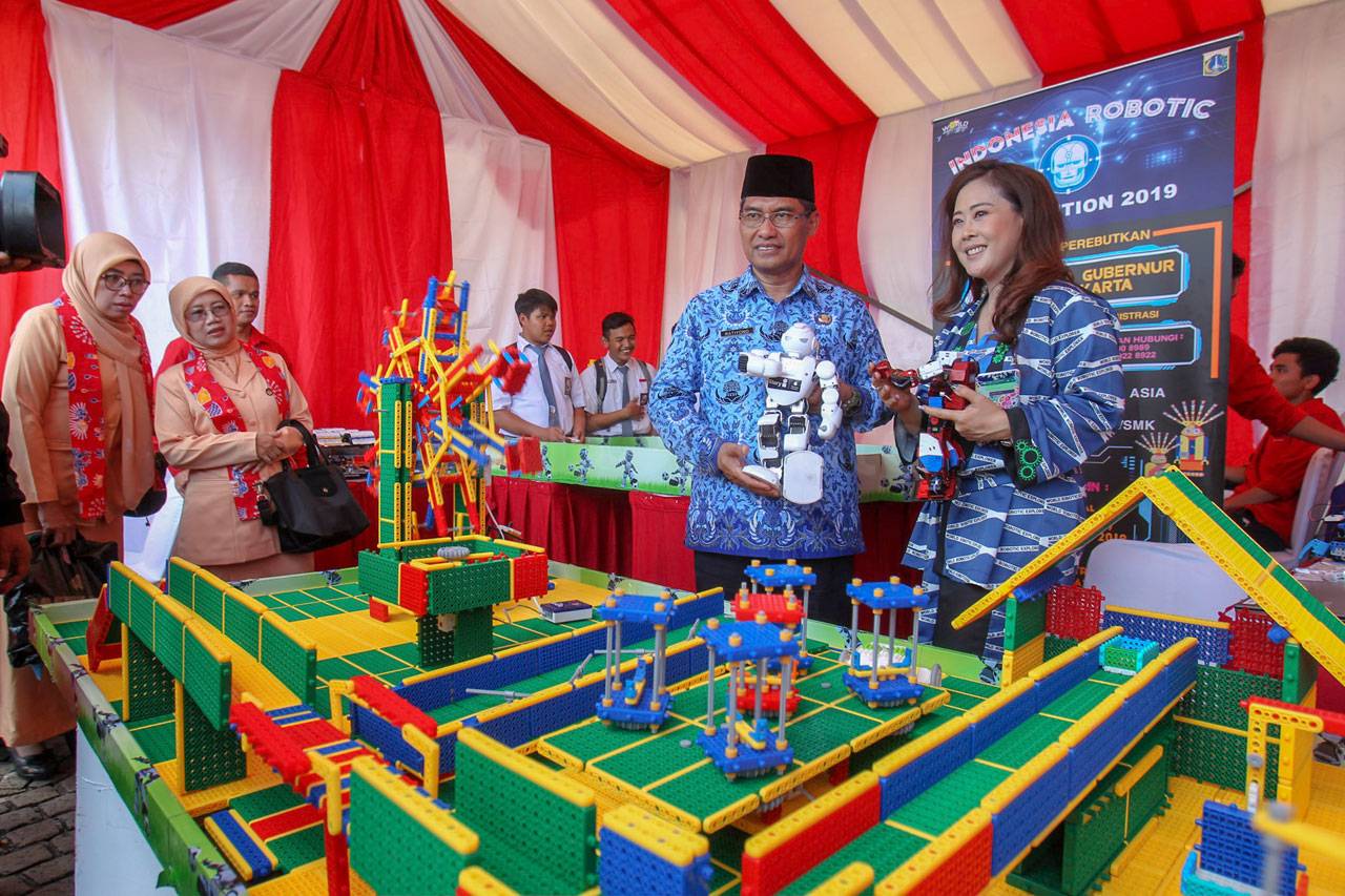 Kompetisi Robotic Piala...