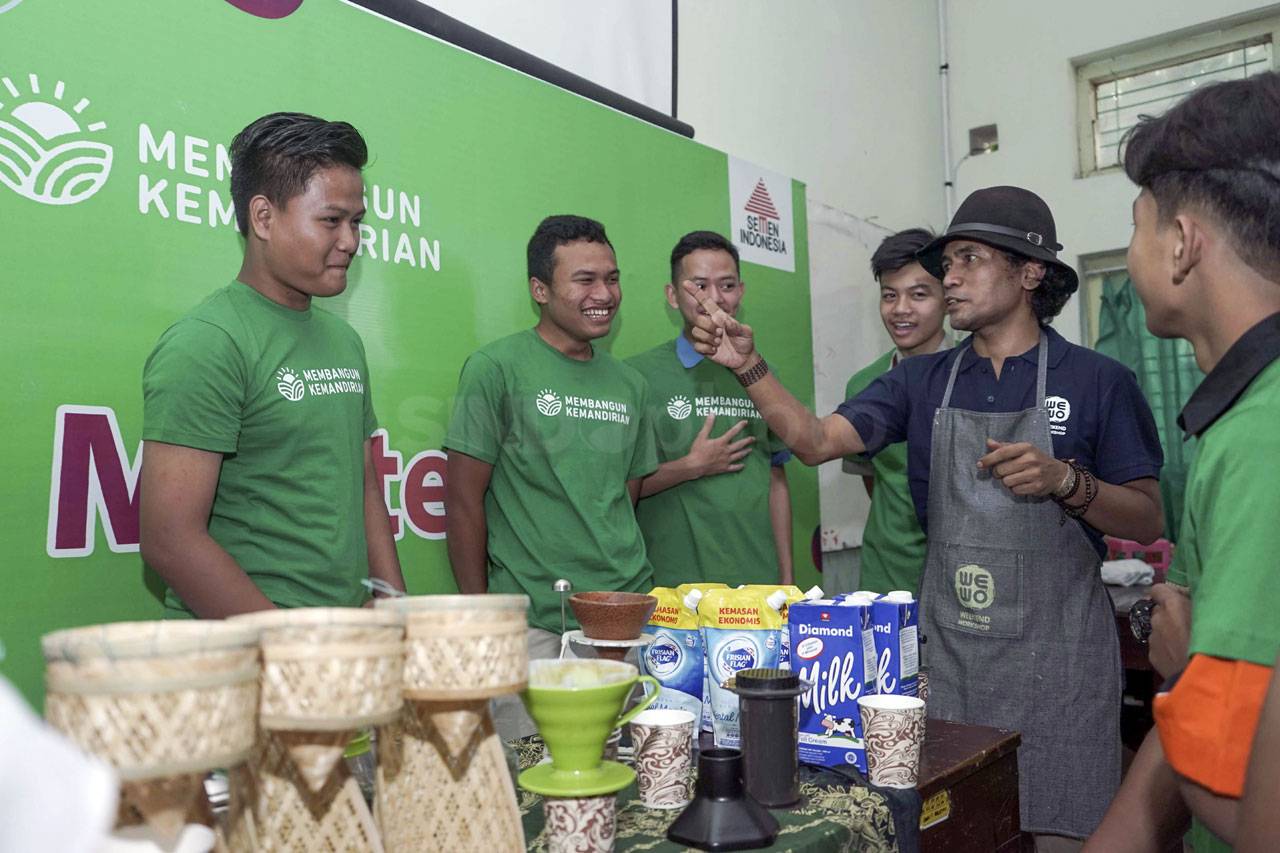 Semen Indonesia Gelar...