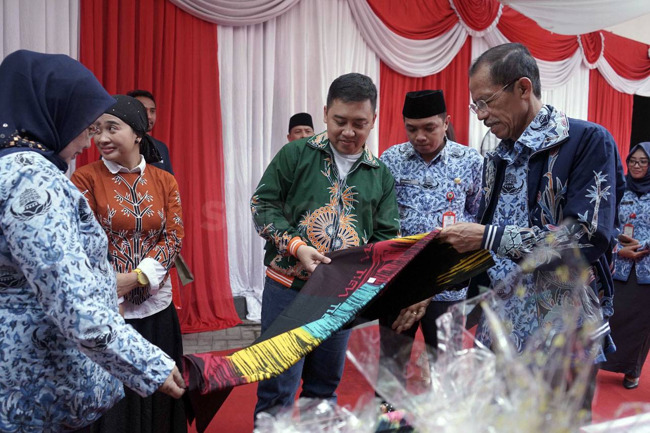 Semen Indonesia Gelar...