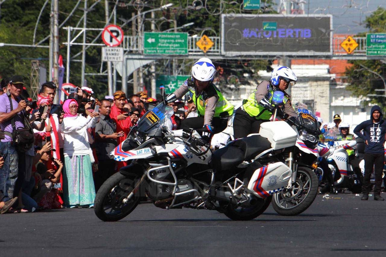 Aksi Freestyle Polwan...