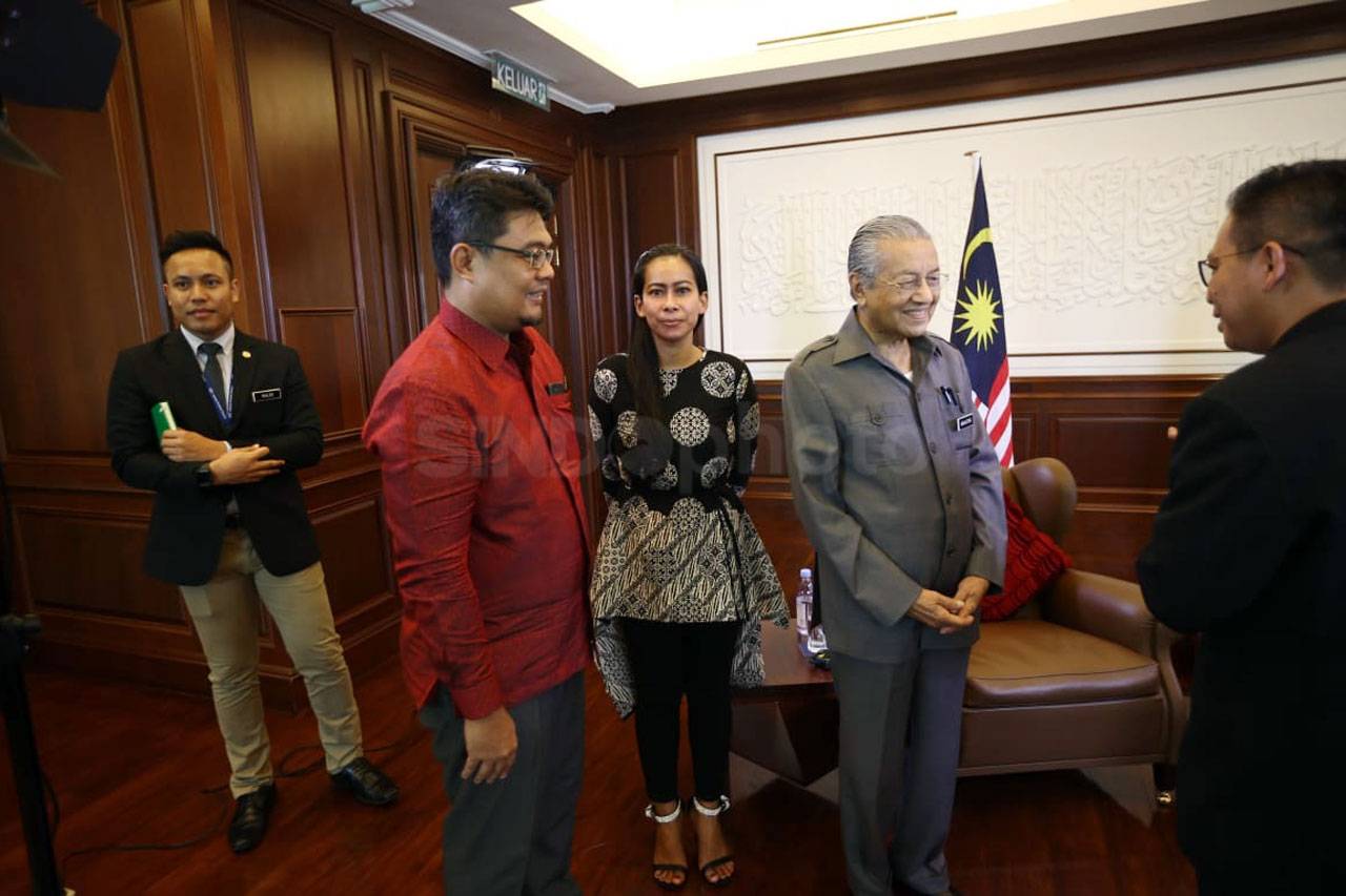 Disambut Hangat, MNC...