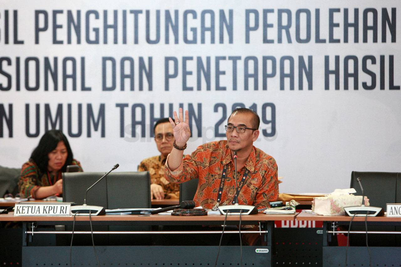 KPU Gelar Rapat Pleno...