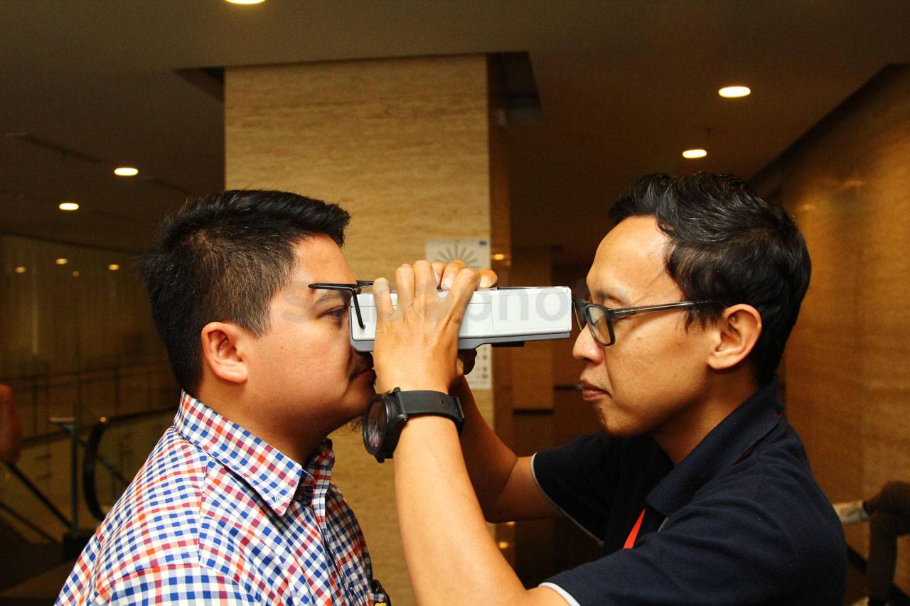 MNC Peduli dan Essilor...