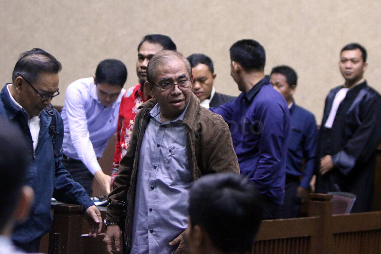 Mantan Ketua Komisi...