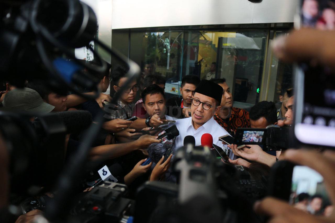 KPK Periksa Menteri...