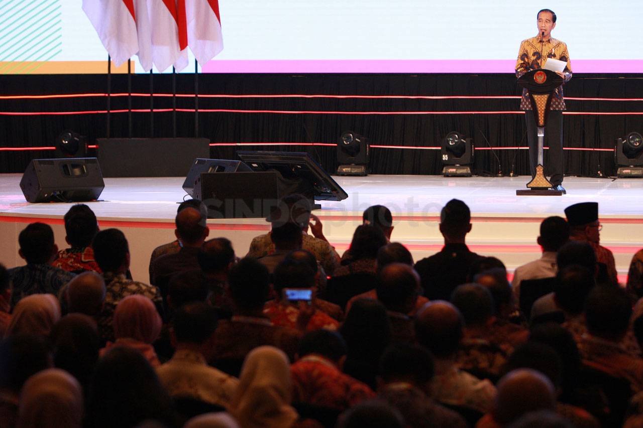 Presiden Jokowi Buka...