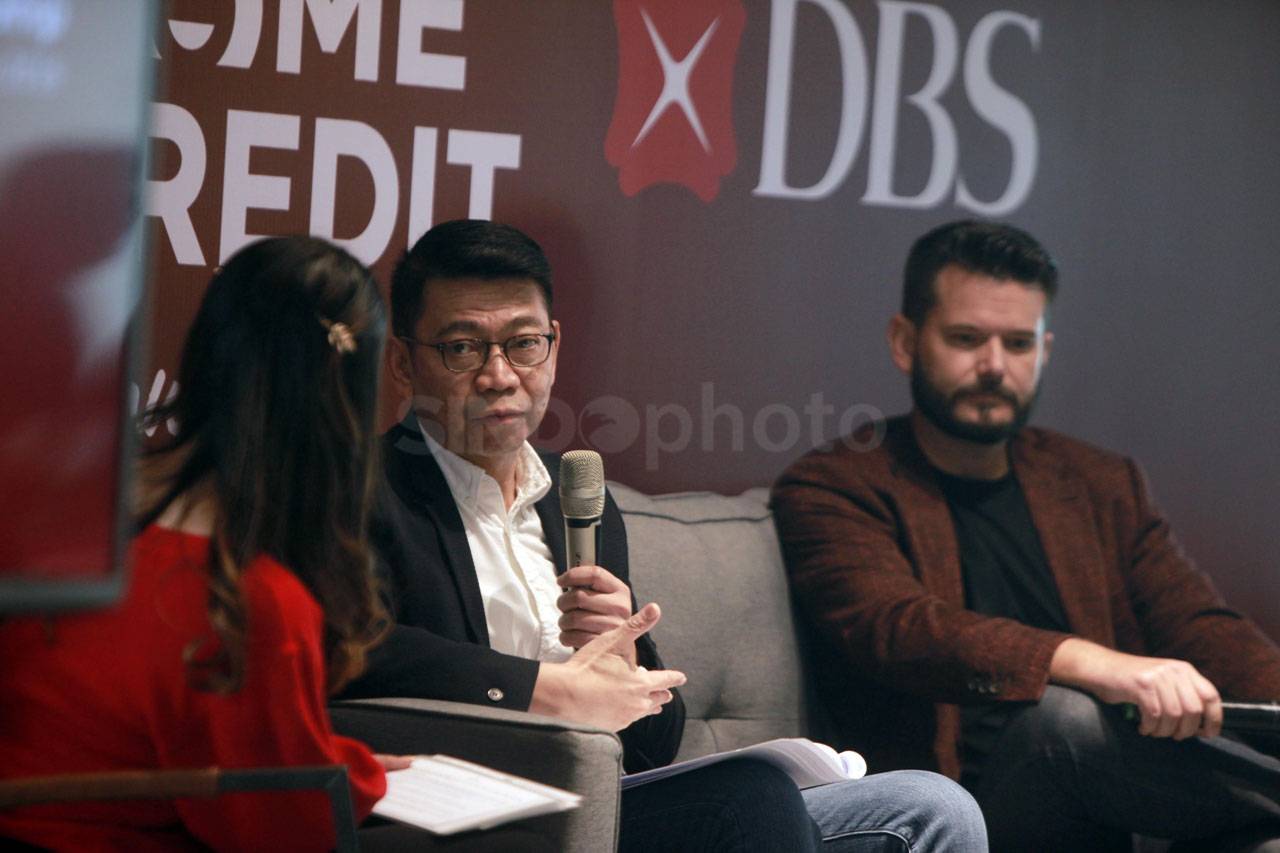 Bank DBS dan Home Credit...