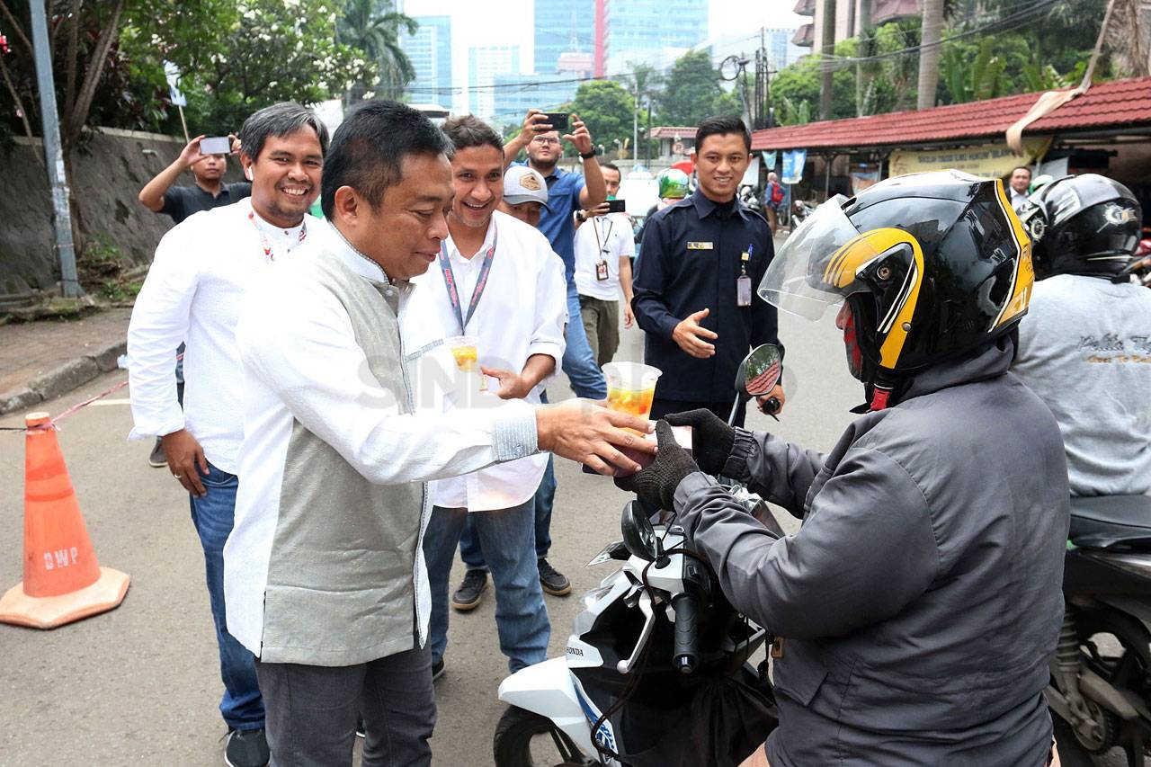 Telkomsel Sebarkan Kebahagiaan...
