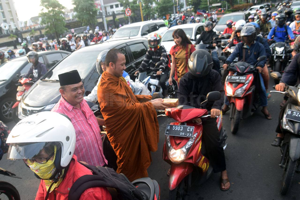 Serunya Ngabuburit Bersama...