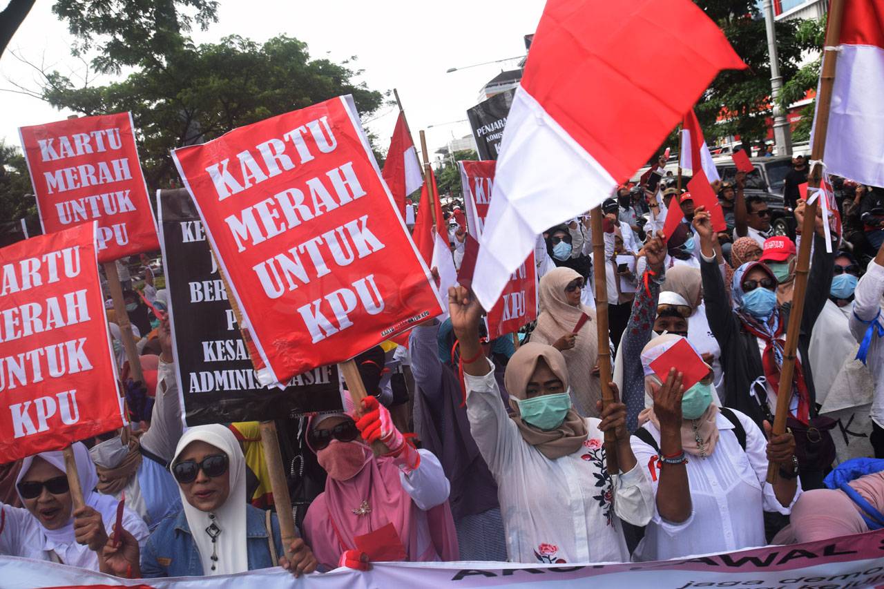 Massa Demonstran Gagal...