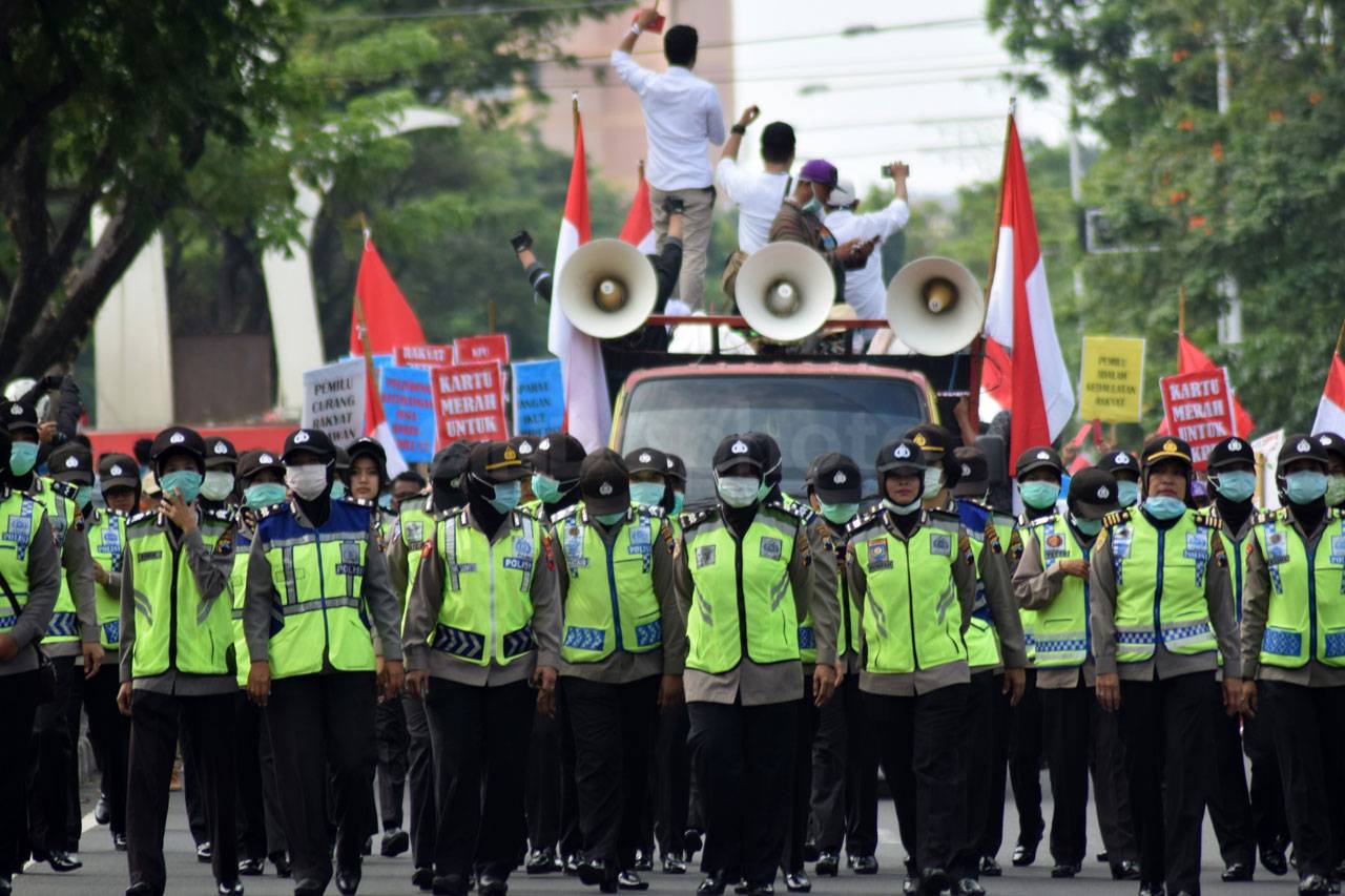 Massa Demonstran Gagal...