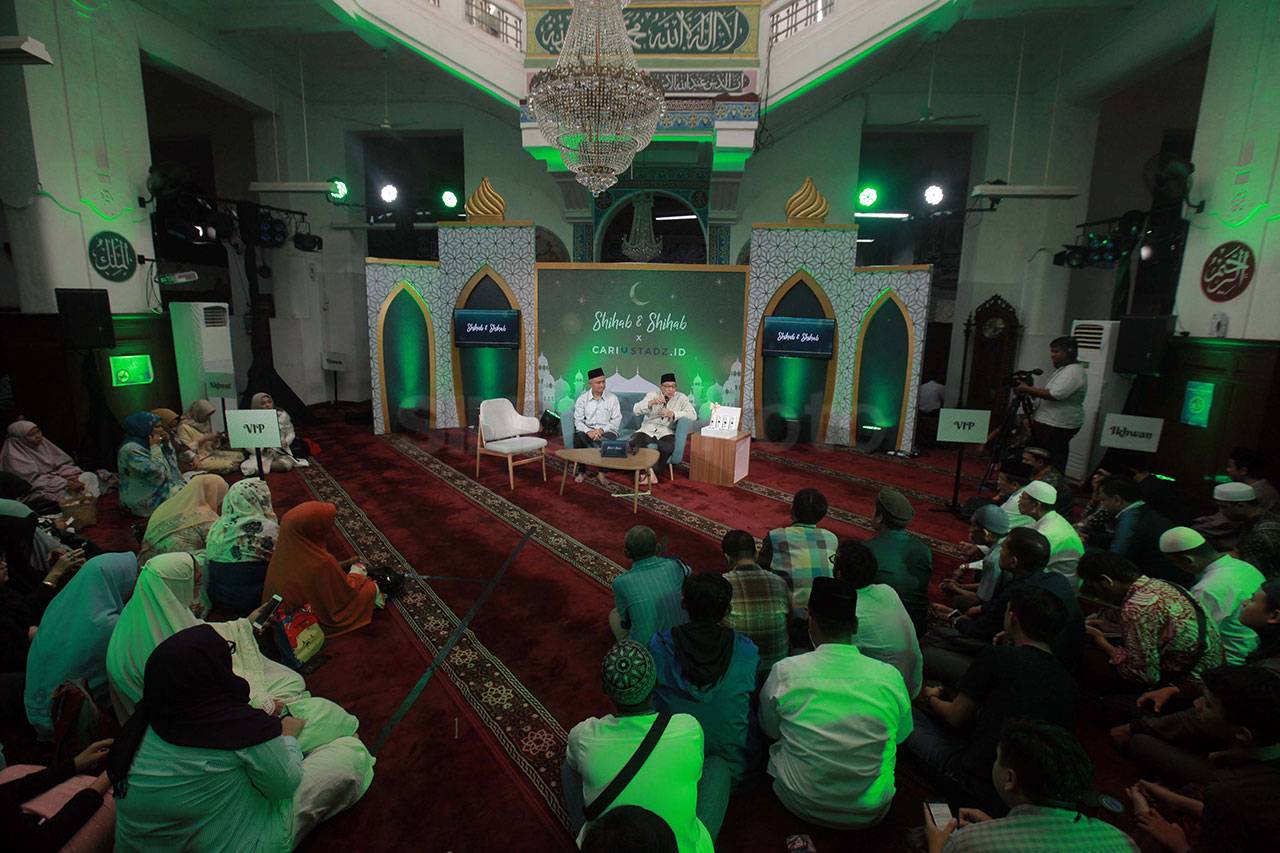 Temukan Ustadz Kompeten...