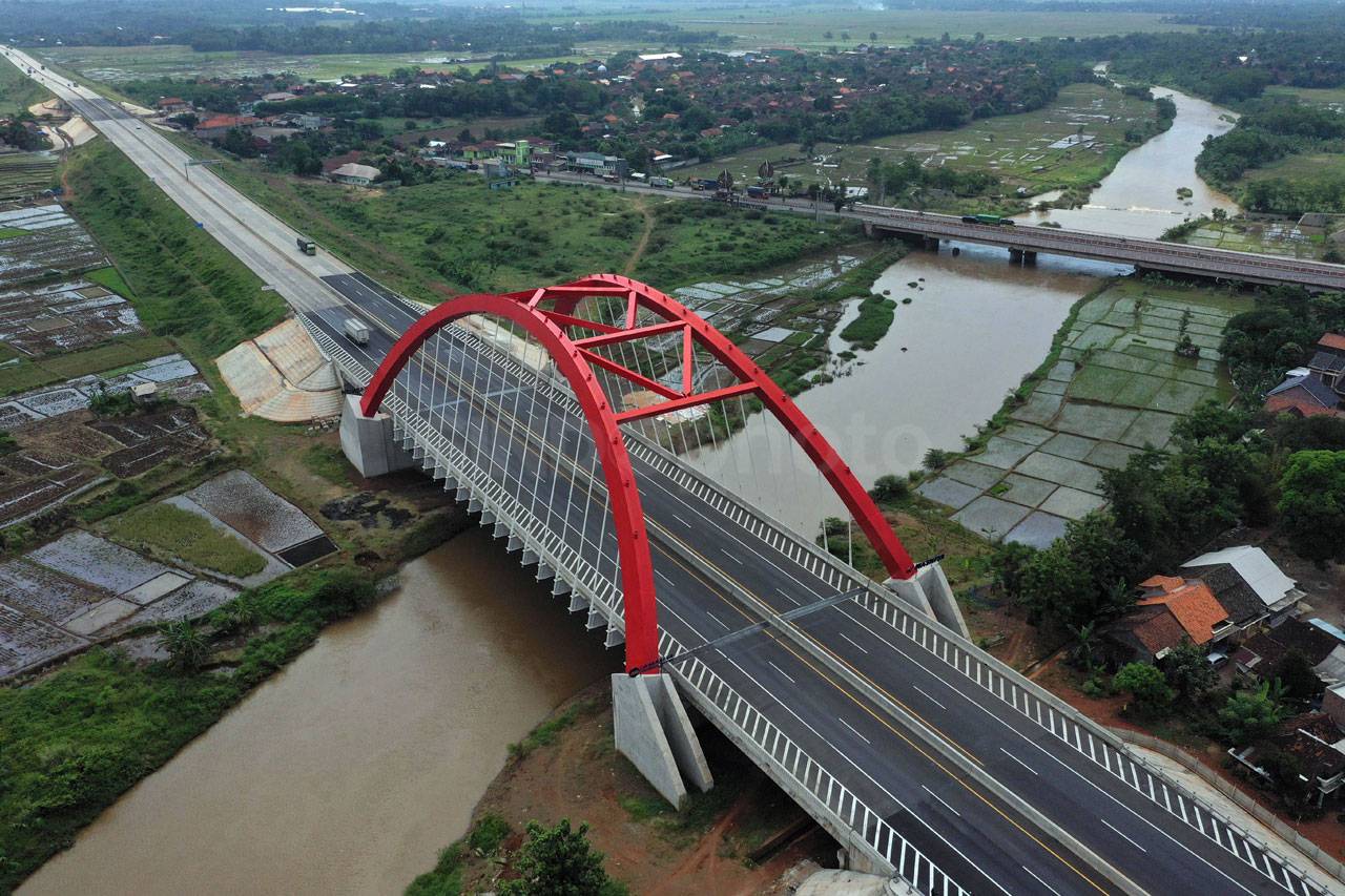 Jalur Tol Trans Jawa...