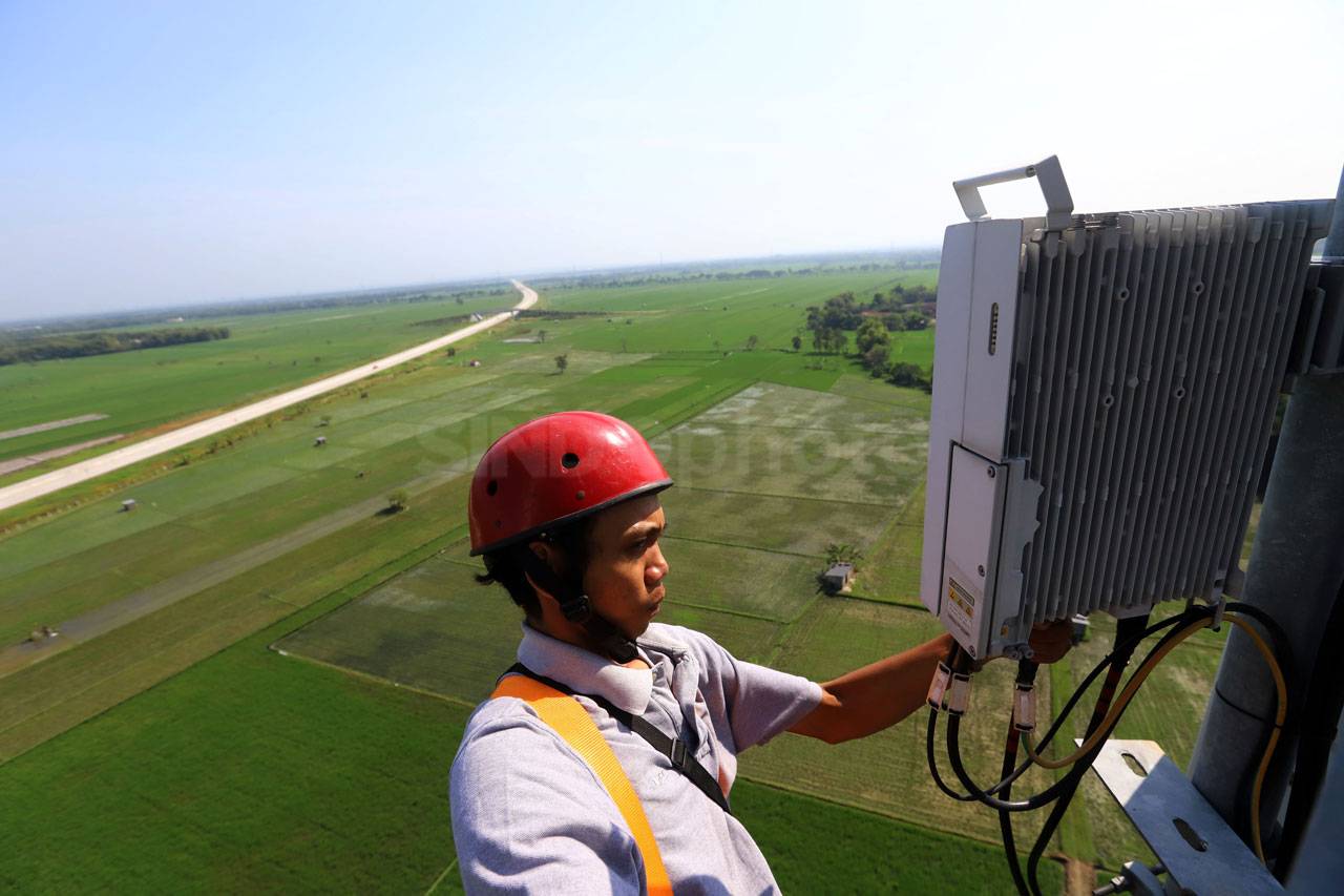 XL Axiata Berikan Layanan...