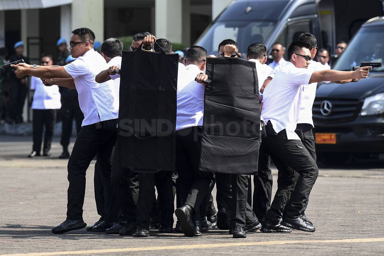 Paspampres Gelar Pasukan...