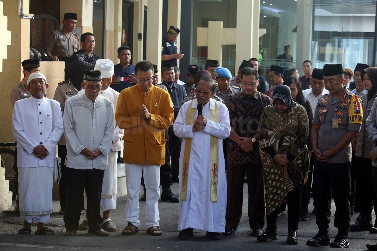 Wali Kota Risma Hadiri...