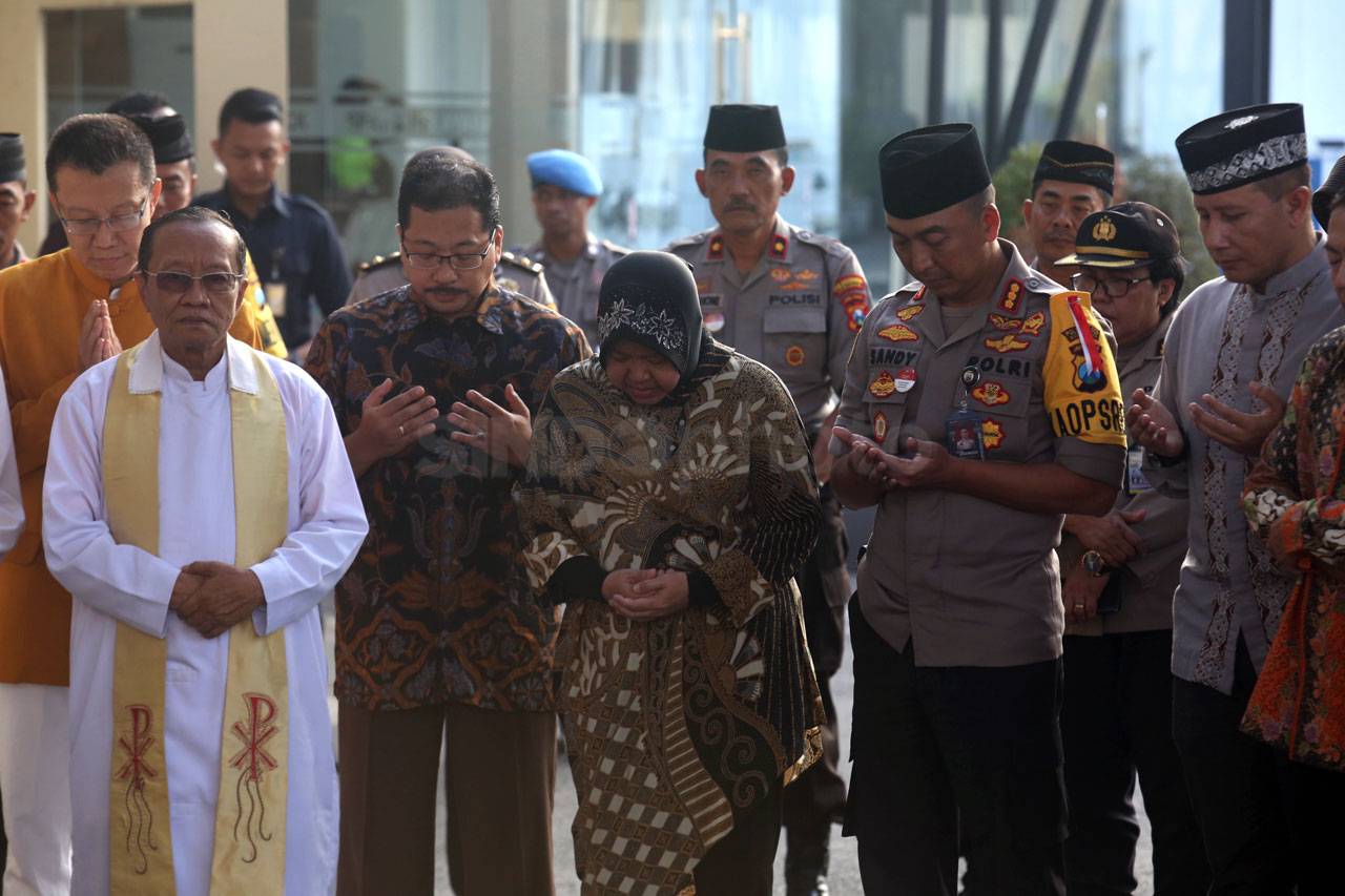 Wali Kota Risma Hadiri...