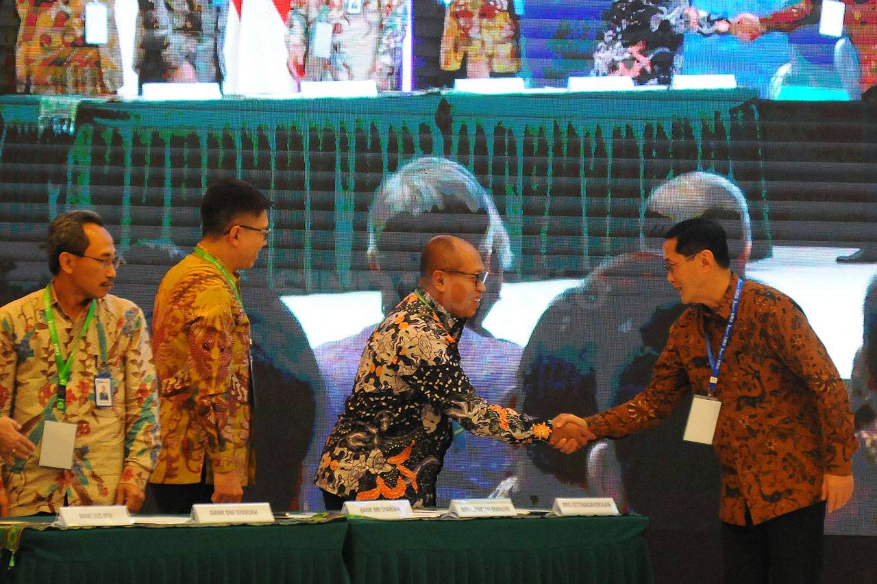 Presiden Jokowi Hadiri...