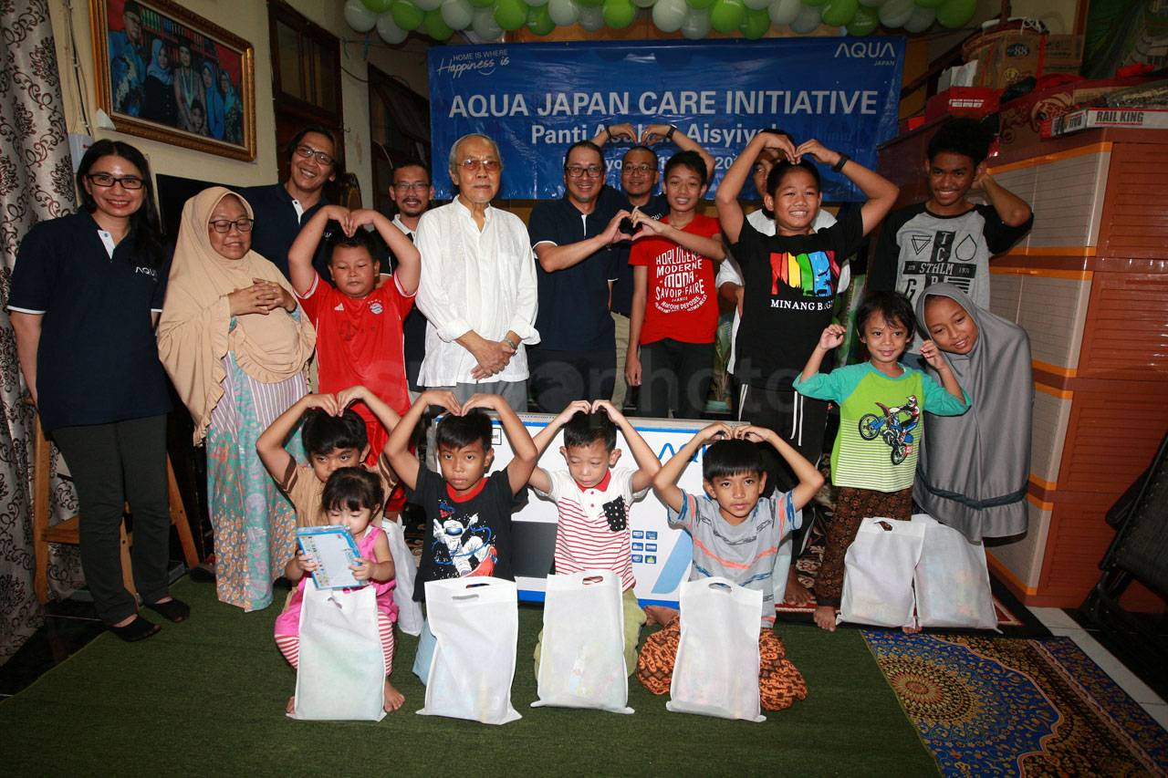 Aqua Japan Berikan Donasi...