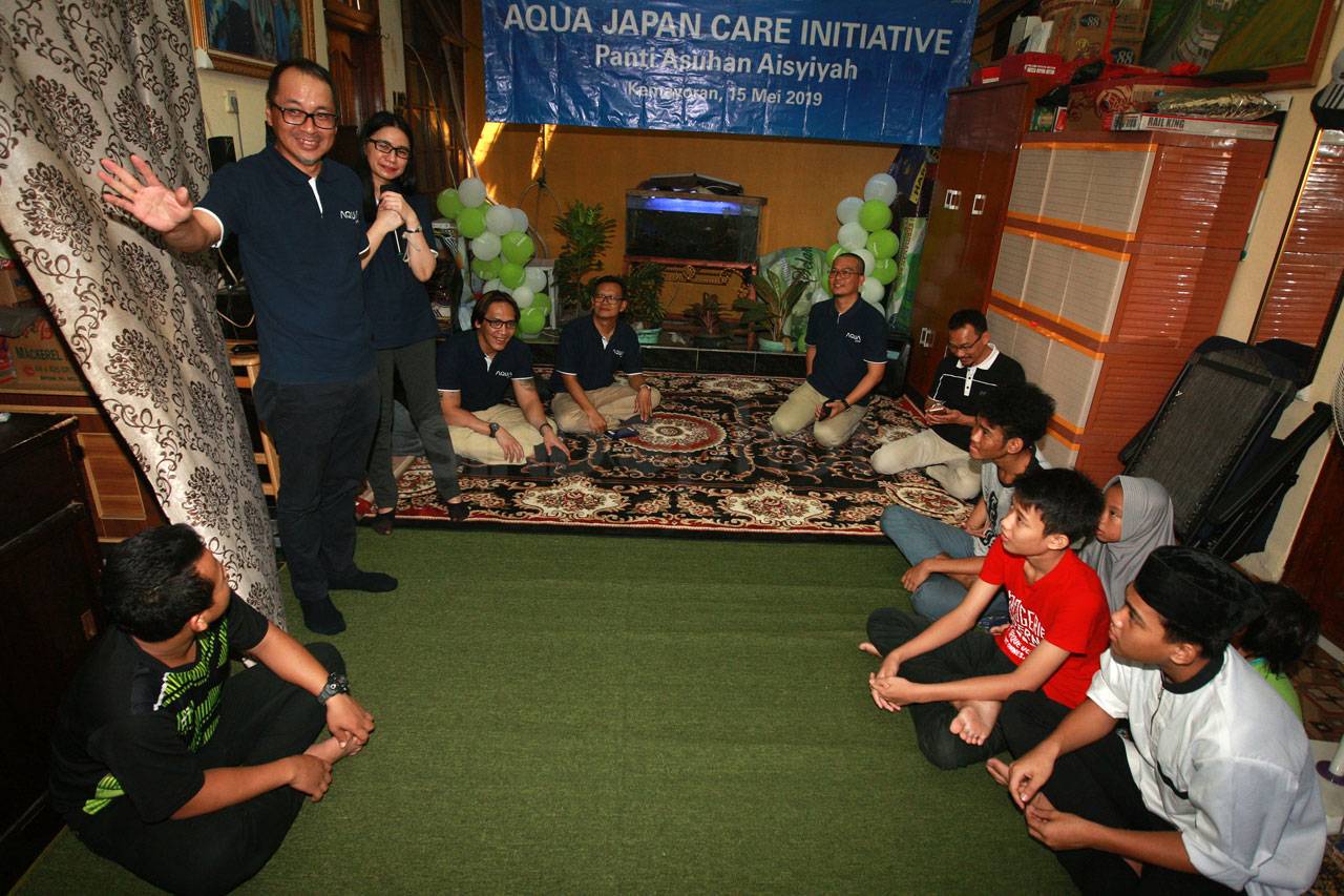Aqua Japan Berikan Donasi...
