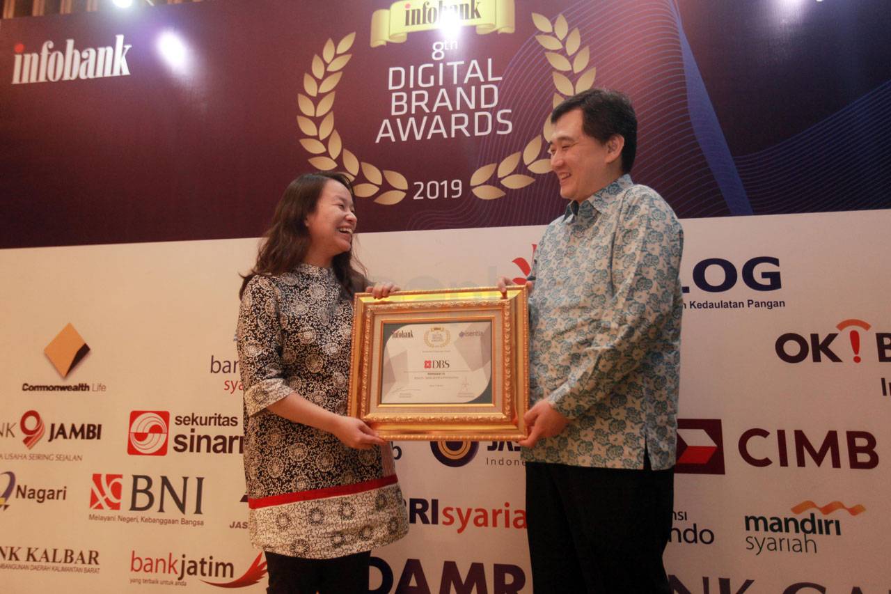 Bank DBS Indonesia Raih...