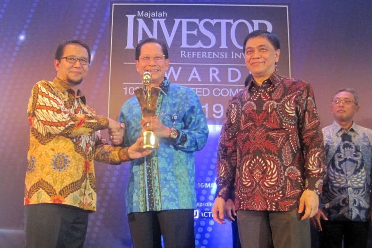 BCA DinobatkanSebagai...