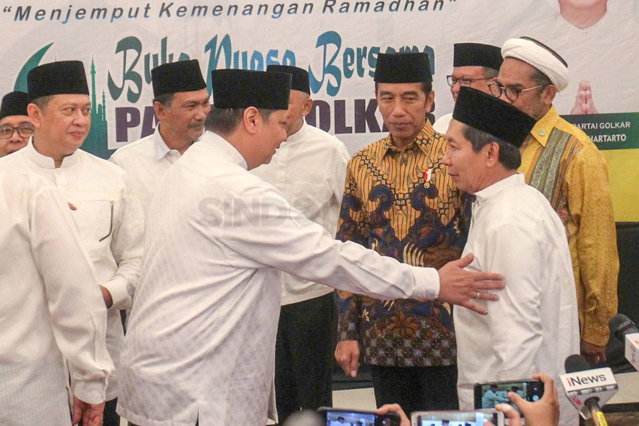 Presiden Jokowi Buka...