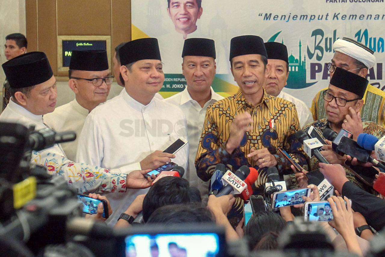 Presiden Jokowi Buka...
