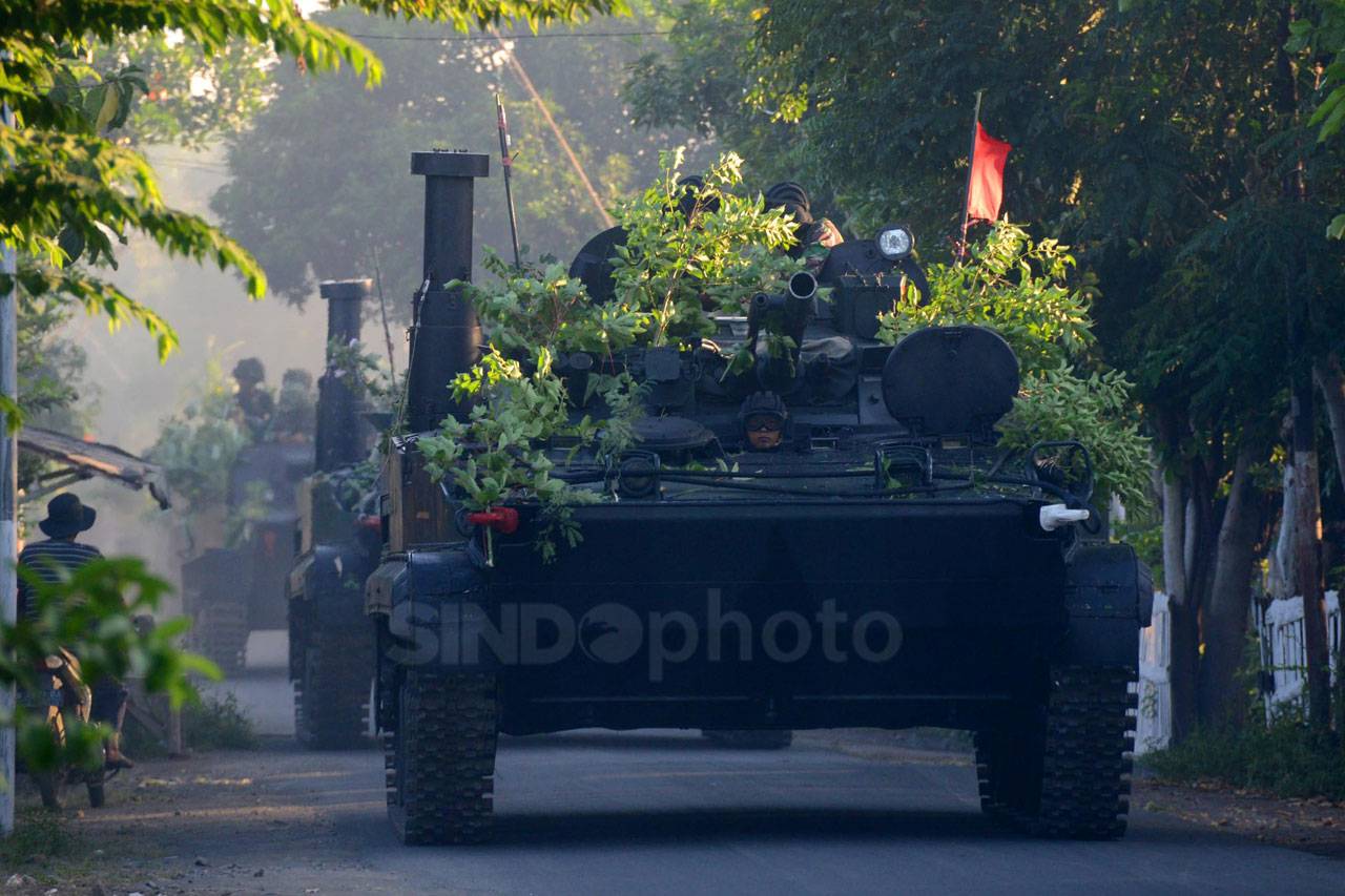 Korps Marinir Gelar...