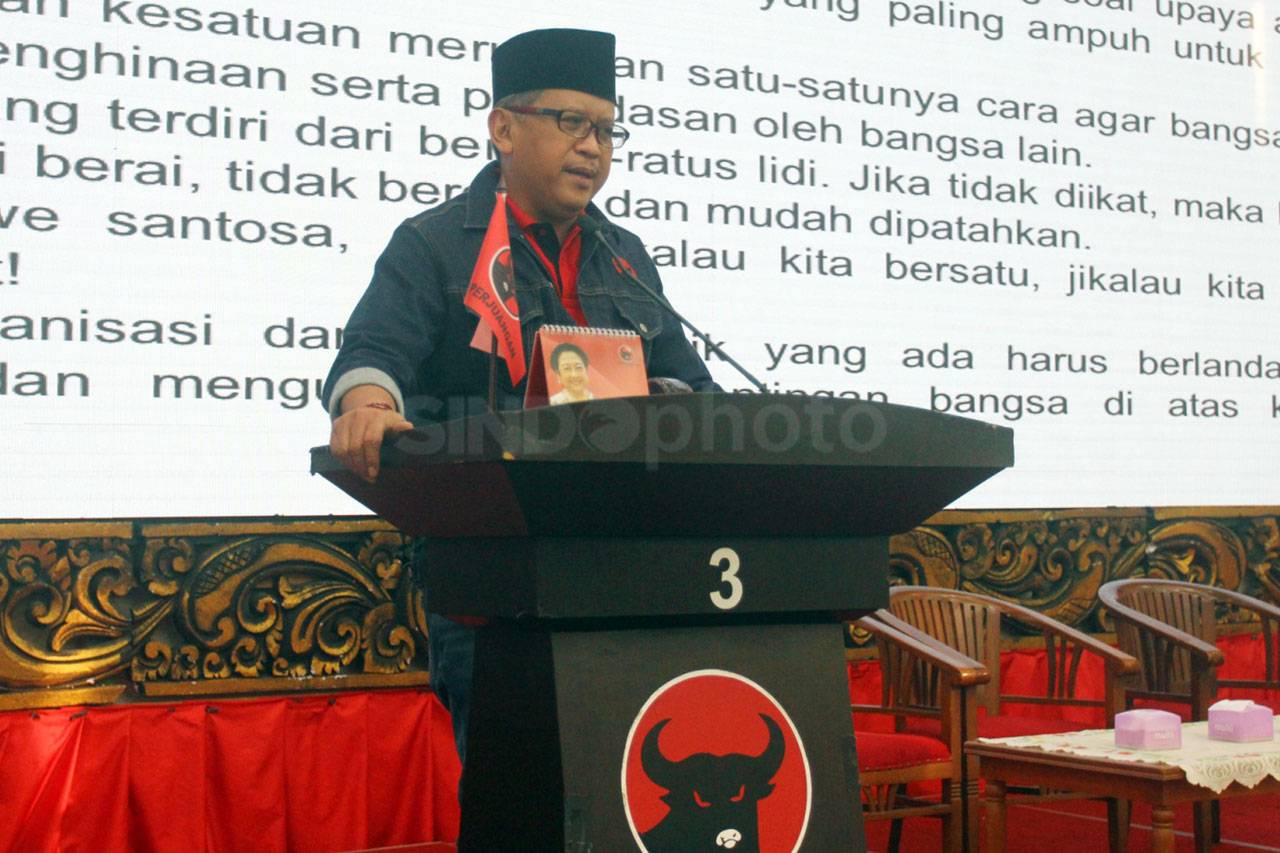 PDIP Gelar Mimbar Kebangkitan...