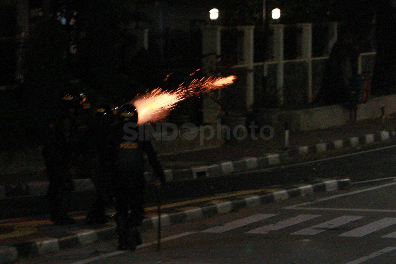 Sekelompok Massa Terlibat...
